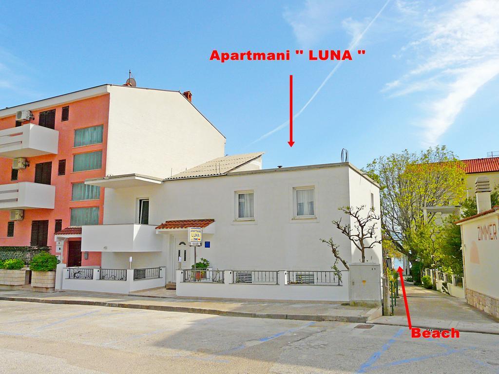 Apartment Luna Дрвеник Екстериор снимка